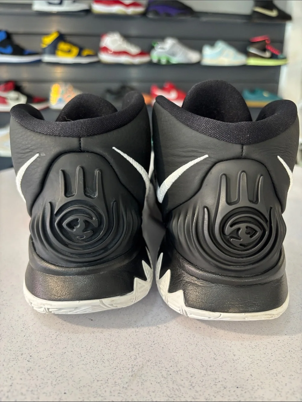 Nike Kyrie 6 “ Jet Black“ Mens Size 8